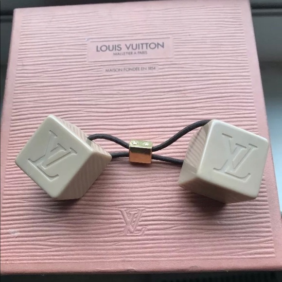 COPY - Louis Vuitton Ponytail Holder - Picture 1 of 3